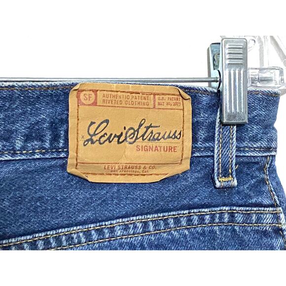 VTG Levi Strauss Signature Relaxed Fit Jeans Misses 10 Short Normcore Capsule - Picture 3 of 7
